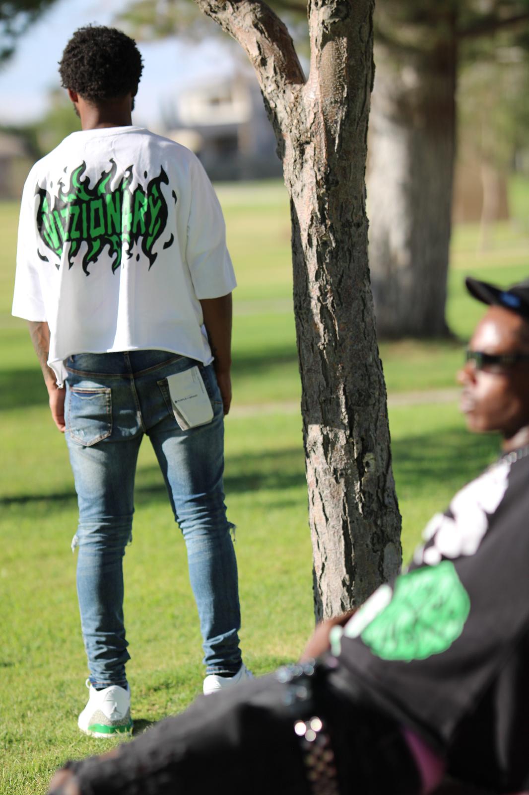 "NEVER GIVE UP "OVERSIZE TEE
